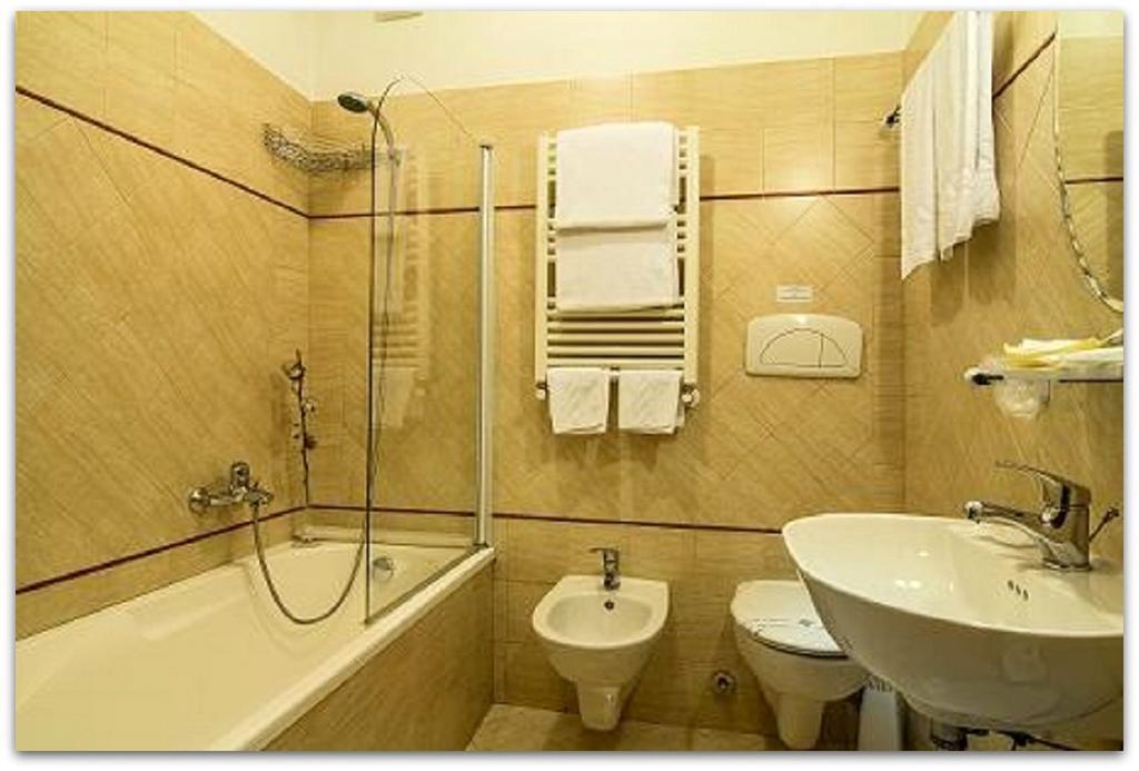 B&B Degli Amici Ciampino Room photo